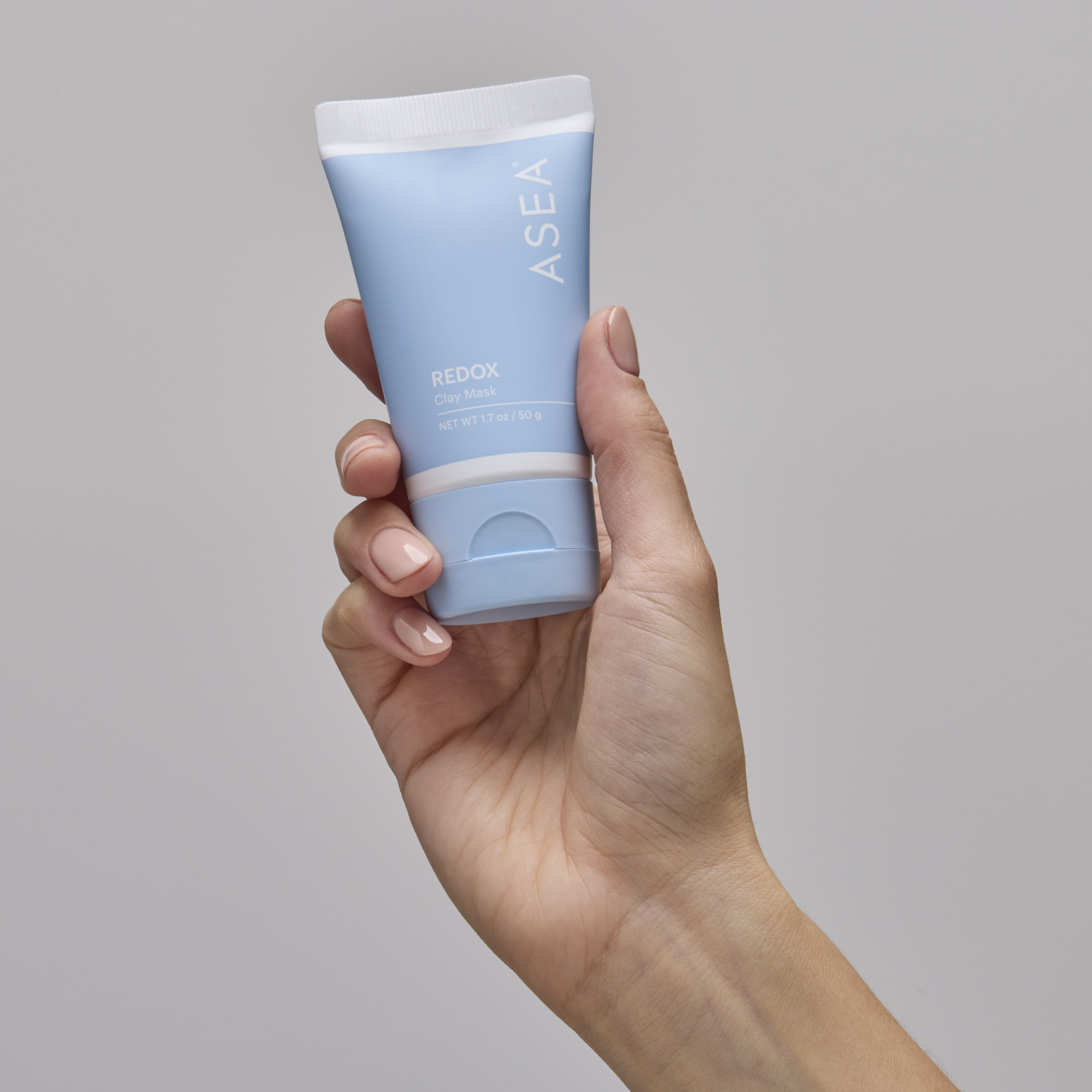 US_REDOX Clay Mask_Hands 1_1x1